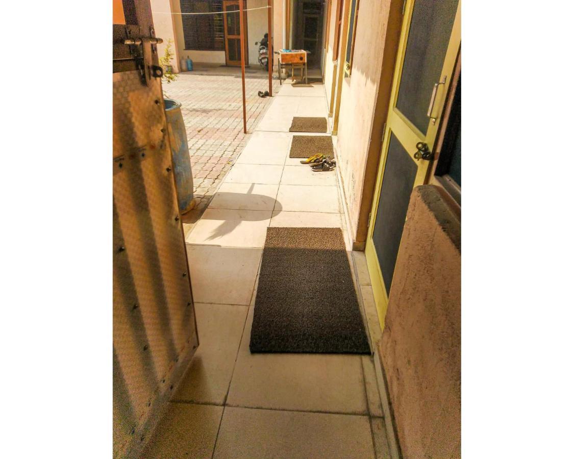 Krittika Rao Dhaba By Wb Inn Gurgaon Exterior photo